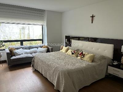 Apartamento de 3 alcobas en venta en Los Rosales, Bogotá, 185 m² · foto 12 de 20