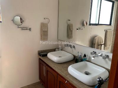 Casa de 4 alcobas en venta en Hacienda La Luna, Chía, 329 m² · foto 16 de 20