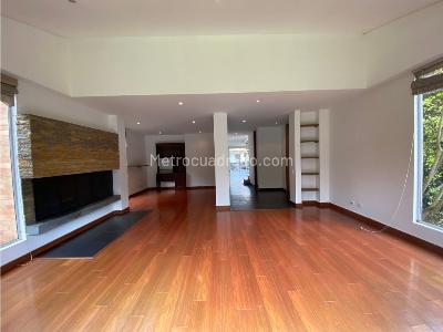 Casa de 4 alcobas en venta en Montebello, Chía, 242 m² · foto 7 de 20