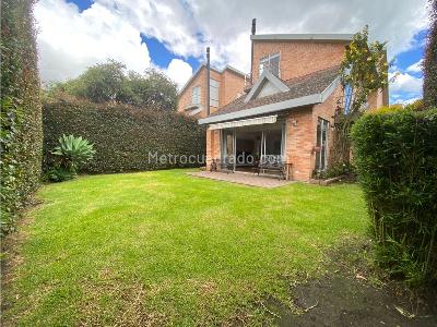 Casa de 4 alcobas en venta en Montebello, Chía, 242 m² · foto 9 de 20