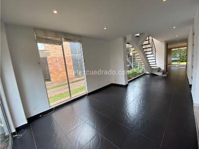Casa de 4 alcobas en venta en Montebello, Chía, 242 m² · foto 12 de 20