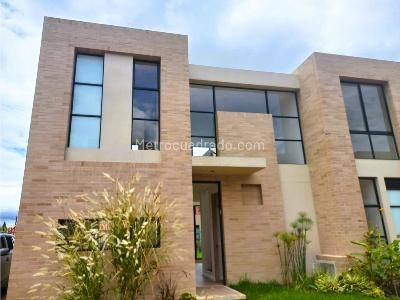 Casa en Arriendo, Conjunto Trazo, Cajicá en Cajicá