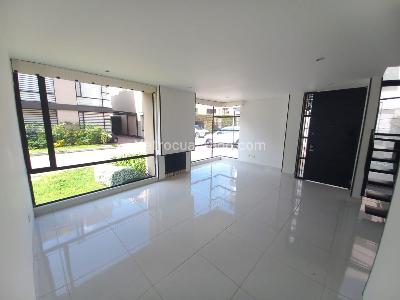 Casa en venta en Avalon Hills, Chía · foto 4 de 20