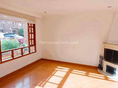 Casa de 3 alcobas en venta en Santa Maria Del Rio, Chía, 170 m² · foto 3 de 19
