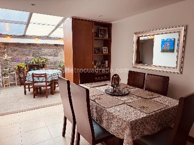 Casa en venta en 20 De Julio, Chía · foto 2 de 19