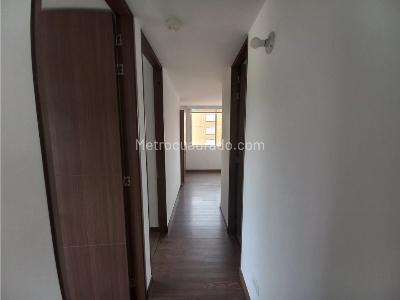 Apartamento en venta en Valle De Luna, Chía · foto 8 de 20