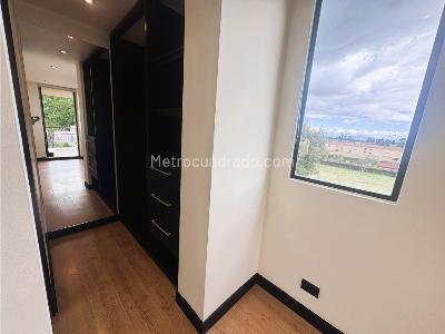Apartamento de 2 alcobas en venta en Torres Aqua, Chía, 72 m² · foto 10 de 20
