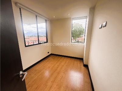 Apartamento de 2 alcobas en venta en Torres Aqua, Chía, 72 m² · foto 9 de 20