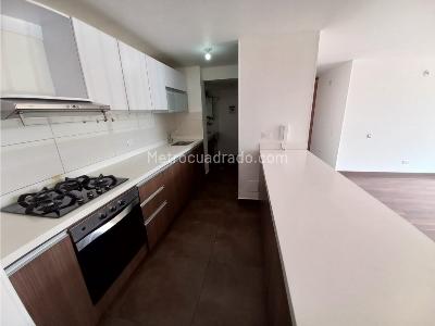 Apartamento en venta en Valle De Luna, Chía · foto 2 de 19