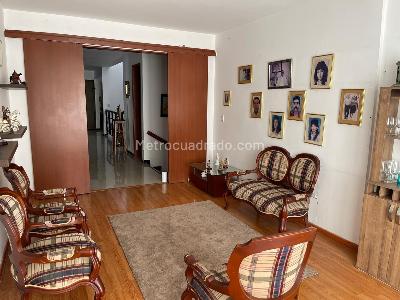 Casa de 5 alcobas en venta en El Tigre, Pereira, 800 m² · foto 8 de 20