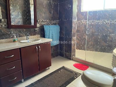 Casa de 5 alcobas en venta en El Tigre, Pereira, 800 m² · foto 3 de 20