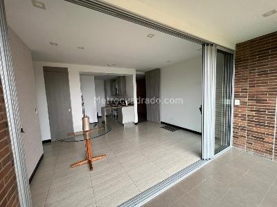 Apartamento de 2 alcobas en venta en Mukava Del Valle, Pereira, 75 m² · foto 3 de 20