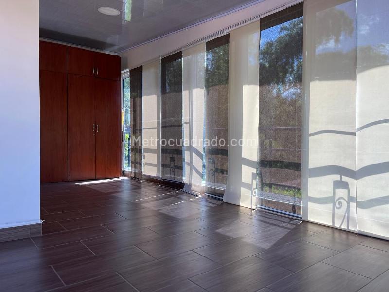 Casa – AMCO, Area Metropolitana Centro Occidente - Más