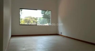 Casa de 4 alcobas en venta en Altos De Ciudad Jardin, Cali, 477 m² · foto 13 de 17