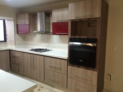 Casa de 4 alcobas en venta en Altos De Ciudad Jardin, Cali, 477 m² · foto 7 de 17