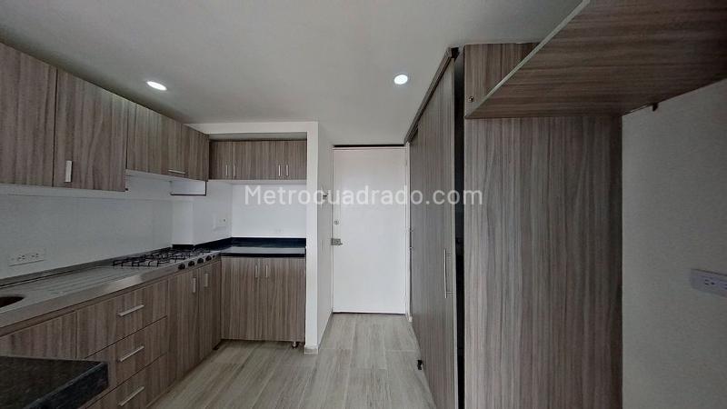 Piso – Bogotá D.C. - Más