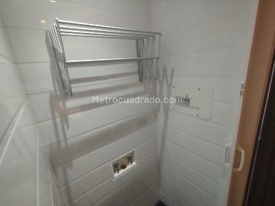 Apartaestudio en arriendo en Santa Barbara Alta, Bogotá · foto 13 de 20