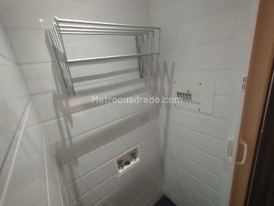 Apartaestudio en arriendo en Santa Barbara Alta, Bogotá · foto 14 de 20
