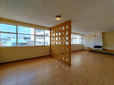 Apartamento de 3 alcobas en arriendo en Las Nieves, Bogotá, 13 m² · foto 6 de 20