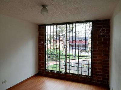 Apartaestudio en arriendo en Britalia, Bogotá · foto 9 de 20
