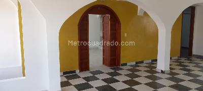 Apartamento de 3 alcobas en arriendo en Ciudad Jardin Sur, Bogotá, 150 m² · foto 4 de 20