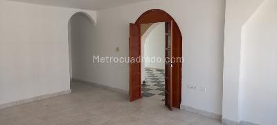 Apartamento de 3 alcobas en arriendo en Ciudad Jardin Sur, Bogotá, 150 m² · foto 6 de 20