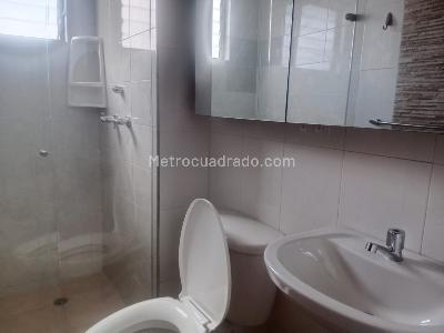 Apartamento de 2 alcobas en arriendo en La Campiña, Bogotá, 47 m² · foto 10 de 20