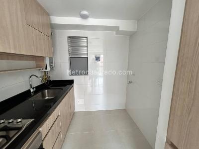 Apartamento de 2 alcobas en arriendo en Hayuelos, Bogotá, 35 m² · foto 8 de 20