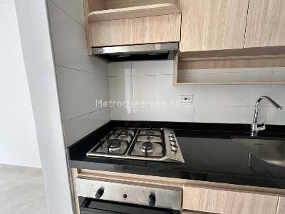 Apartamento de 2 alcobas en arriendo en Hayuelos, Bogotá, 35 m² · foto 10 de 20
