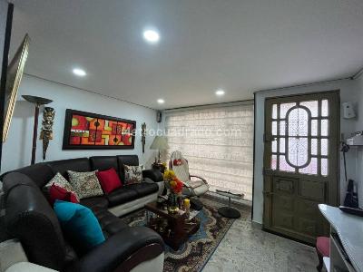 Casa en venta en Villas De Granada, Bogotá · foto 3 de 20