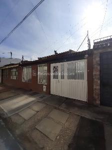 Apartamento de 2 alcobas en arriendo en Mandalay I Sector, Bogotá, 52 m² · foto 2 de 20