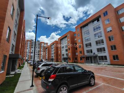 Apartamento de 2 alcobas en arriendo en Lagos De Torca, Bogotá, 42 m² · foto 2 de 20