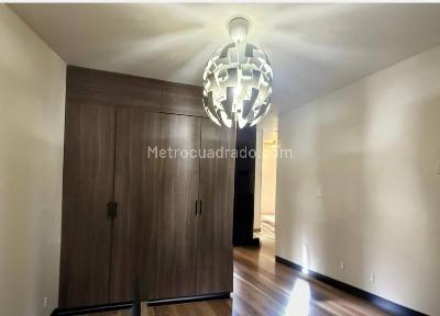 Apartamento de 1 alcoba en arriendo en La Granja Norte, Bogotá, 38 m² · foto 12 de 20
