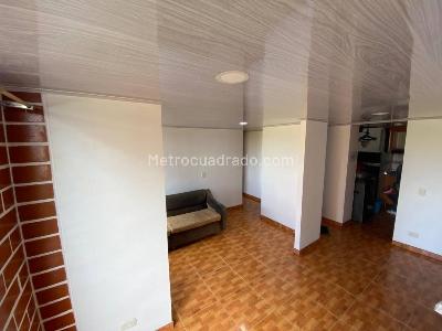 Apartamento de 3 alcobas en venta en Soacha, Soacha, 51 m² · foto 5 de 17