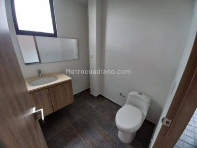 Apartamento en venta en Bella Suiza, Bogotá · foto 5 de 13