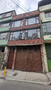 Casa en venta en Galan, Bogotá · foto 2 de 18