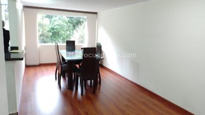 Apartamento de 3 alcobas en venta en Santa Helena De Baviera Iv Sector, Bogotá, 64 m² · foto 6 de 20