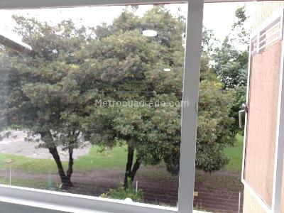 Apartamento de 3 alcobas en venta en Santa Helena De Baviera Iv Sector, Bogotá, 64 m² · foto 9 de 20