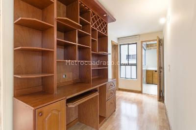 Apartamento de 3 alcobas en arriendo en Ciudad Salitre, Bogotá, 98 m² · foto 10 de 20