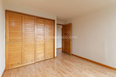 Apartamento de 3 alcobas en arriendo en Ciudad Salitre, Bogotá, 98 m² · foto 16 de 20