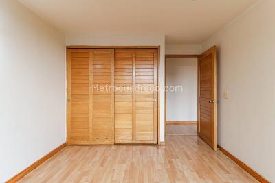 Apartamento de 3 alcobas en arriendo en Ciudad Salitre, Bogotá, 98 m² · foto 17 de 20