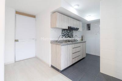 Apartamento de 1 alcoba en venta en La Granja Norte, Bogotá, 31 m² · foto 3 de 20