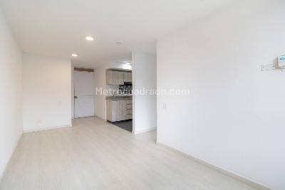 Apartamento de 1 alcoba en venta en La Granja Norte, Bogotá, 31 m² · foto 10 de 20