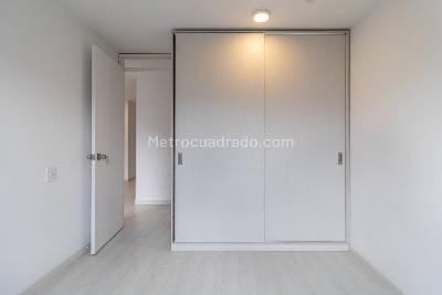 Apartamento de 1 alcoba en venta en La Granja Norte, Bogotá, 31 m² · foto 14 de 20