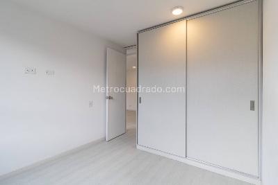 Apartamento de 1 alcoba en venta en La Granja Norte, Bogotá, 31 m² · foto 15 de 20