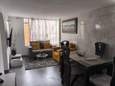 Apartamento en venta en Mirandela, Bogotá · foto 3 de 18