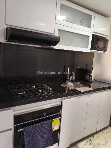 Apartamento en venta en Mirandela, Bogotá · foto 4 de 18