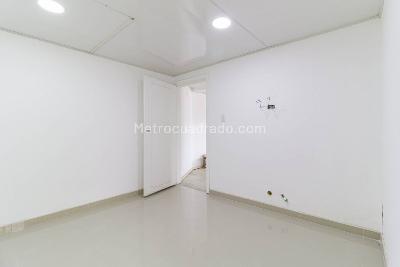 Casa de 5 alcobas en venta en Santa Monica, Bogotá, 241 m² · foto 4 de 20
