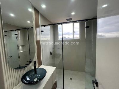 Apartamento de 5 alcobas en arriendo en Gratamira, Bogotá, 395 m² · foto 15 de 20