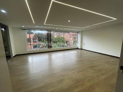 Apartamento de 5 alcobas en arriendo en Gratamira, Bogotá, 395 m² · foto 19 de 20